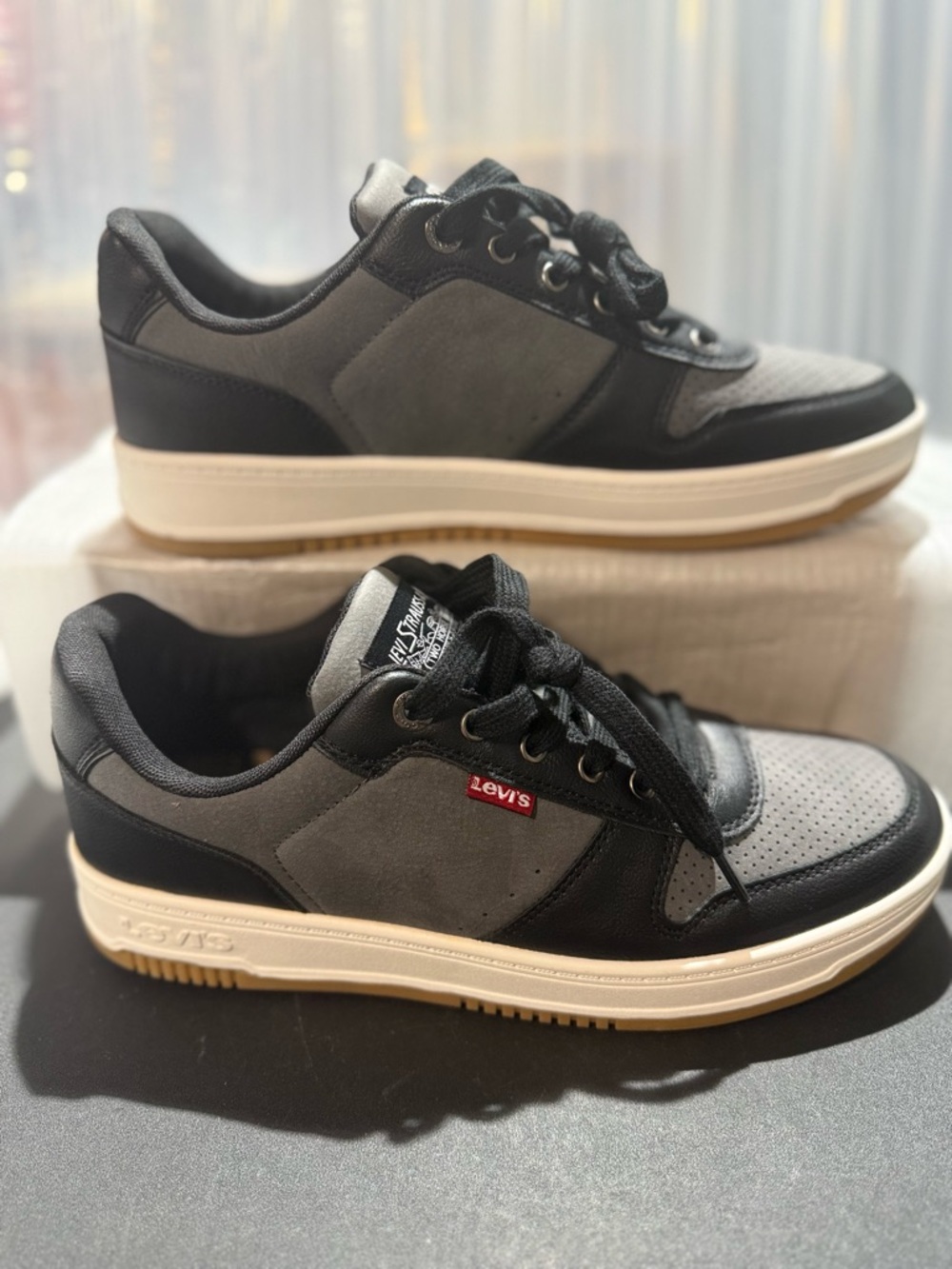 Levi's Black and Gray Men's Sneakers Size 9-New